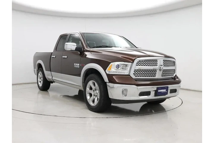 $26998 : Ram 1500 2015 4x4 Laramie 4d image 1