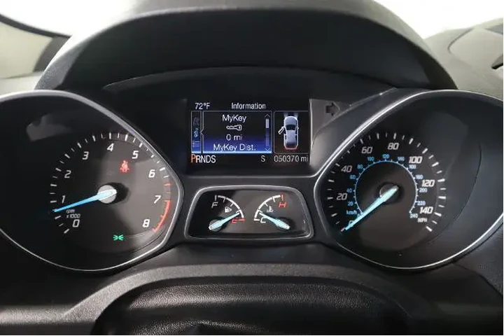 $12451 : Ford Escape 2016 S 4dr SUV image 4