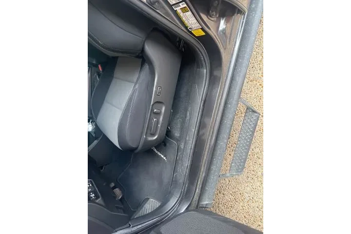 $32945 : Toyota Tacoma 2022 4x2 TRD O image 8