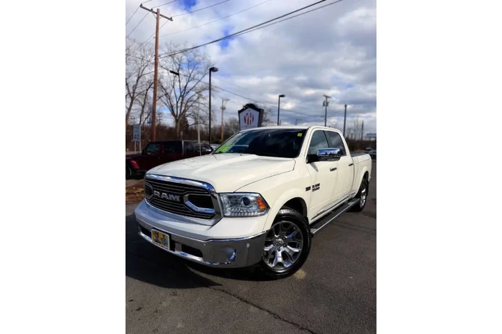 $25995 : 2017 RAM 1500 Laramie Limited image 6
