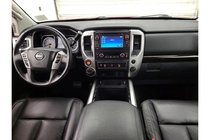 $28998 : Nissan Titan 2017 4x4 SV 4dr image 9