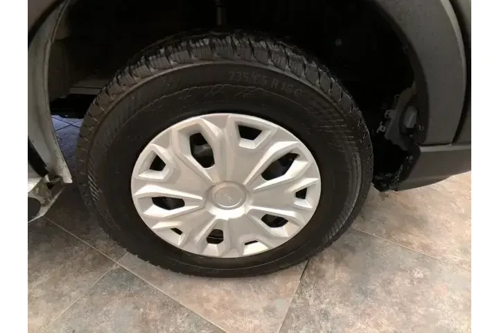 $32256 : Ford Transit 2024 250 3dr SW image 9