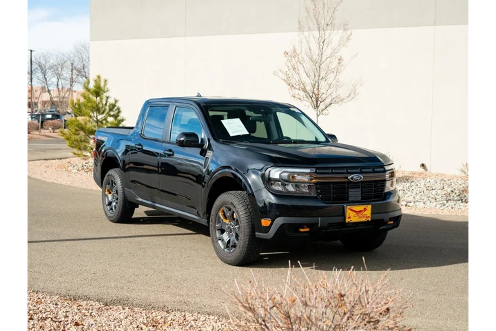 $34871 : 2024 Maverick Lariat image 1