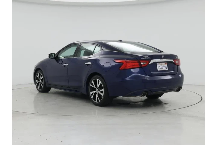 $14998 : Nissan Maxima 2018 3.5 SV 4d image 2