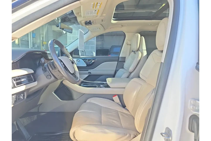 $34099 : Lincoln Aviator 2021 AWD Res image 2