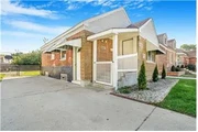 $1350 : Rental property with 2 bedro thumbnail