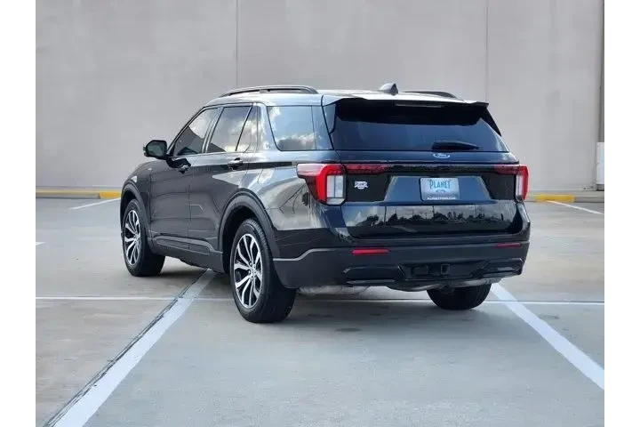 $39850 : Ford Explorer 2025 ST-Line 4 image 7