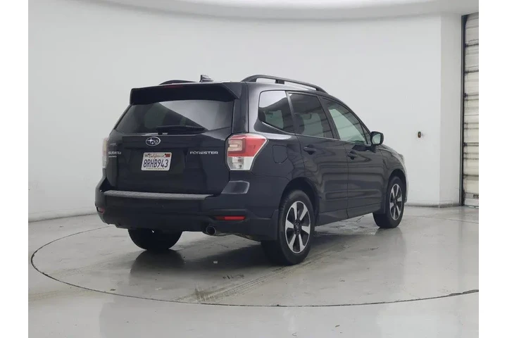 $15998 : Subaru Forester 2018 AWD 2.5 image 8