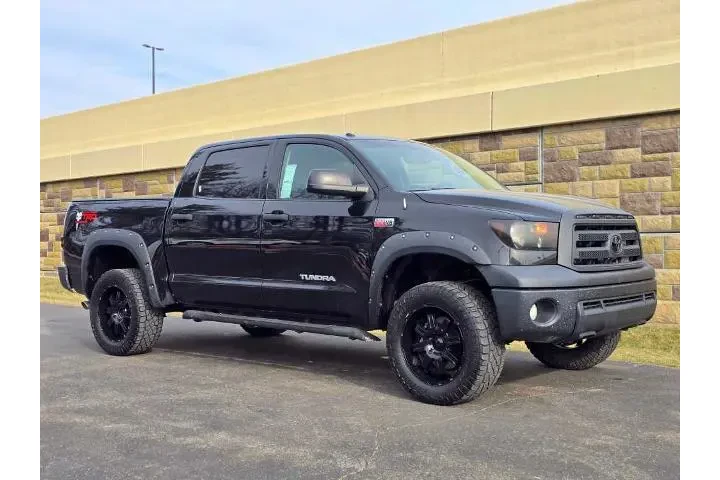 $14987 : Toyota Tundra 2013 4x4 Grade image 1