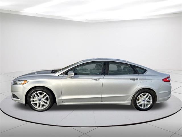 $9690 : Pre-Owned 2014 Fusion SE image 9