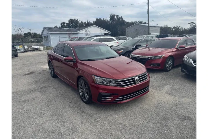 $8497 : 2017 Passat 1.8T R-Line image 4