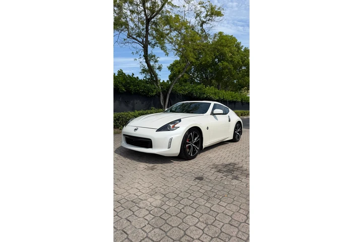 $19999 : Nissan 370Z Sport Touring image 8