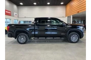 $32500 : GMC Sierra 1500 2020 4x4 AT4 thumbnail