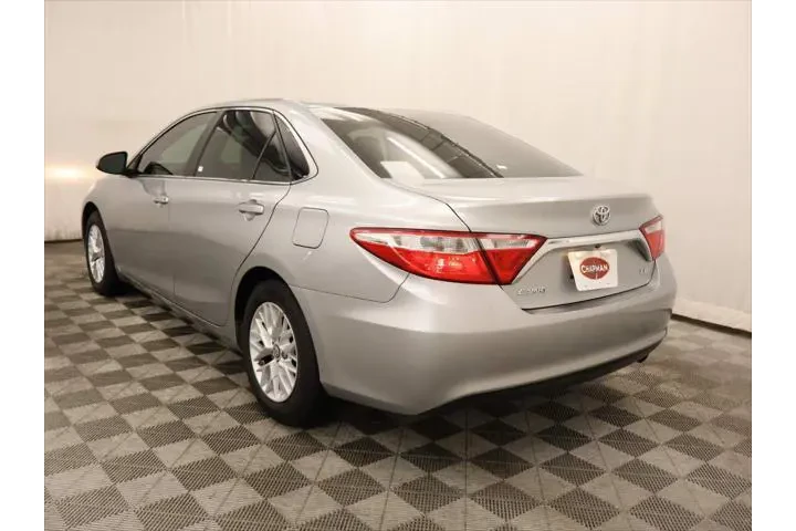 $13141 : Toyota Camry 2016 LE 4dr Sed image 3