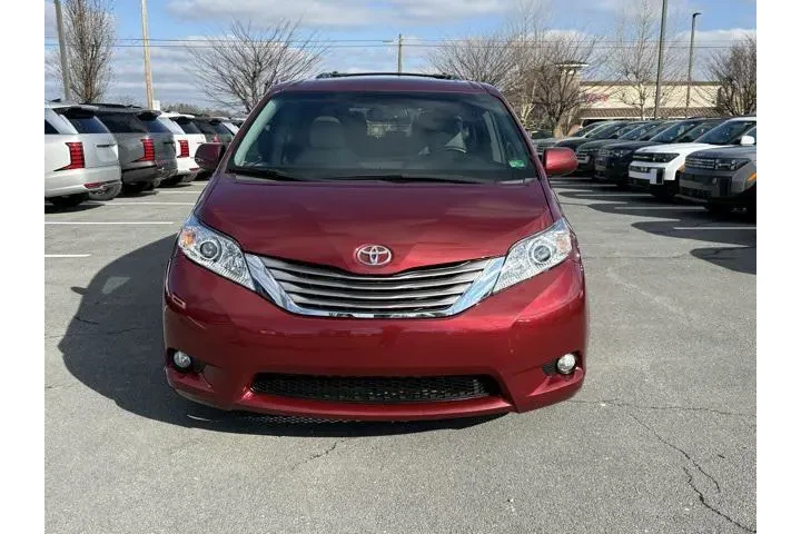 $14995 : Toyota Sienna 2015 Limited P image 8