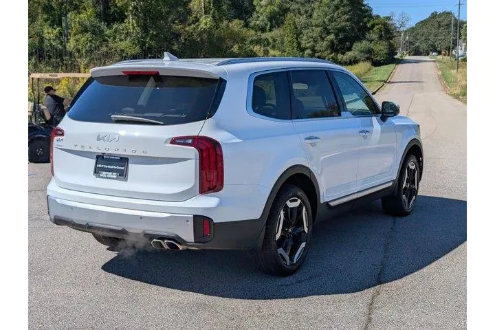 $39999 : Kia Telluride 2024 S 4dr SUV image 8
