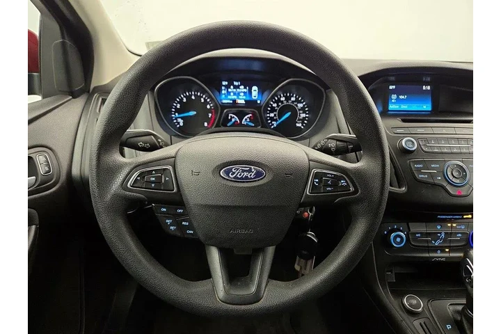 $13998 : Ford Focus 2017 SE 4dr Hatch image 10