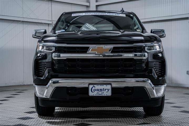 $44000 : 2024 Silverado 1500 LT image 2