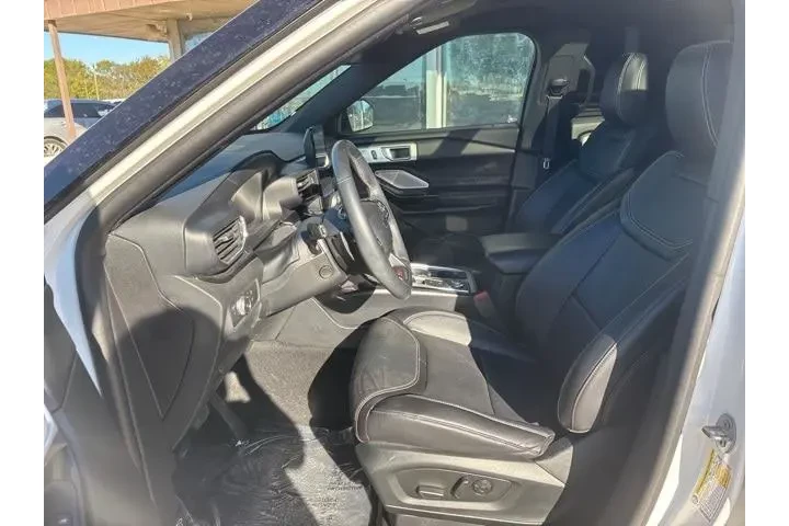 $28995 : Ford Explorer 2021 AWD ST 4d image 10