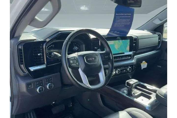 $39896 : GMC Sierra 1500 2023 4x4 SLT image 4