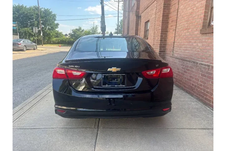 $12999 : 2017 Malibu LT image 6