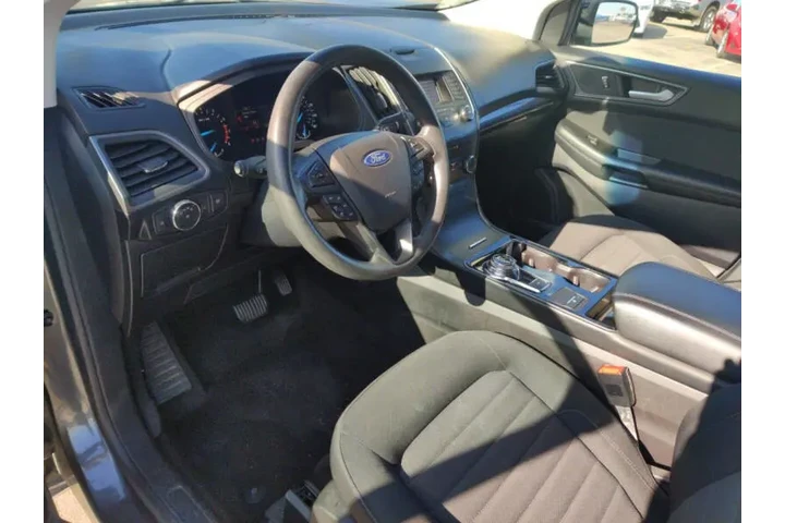 $13999 : 2019 Edge SE image 10
