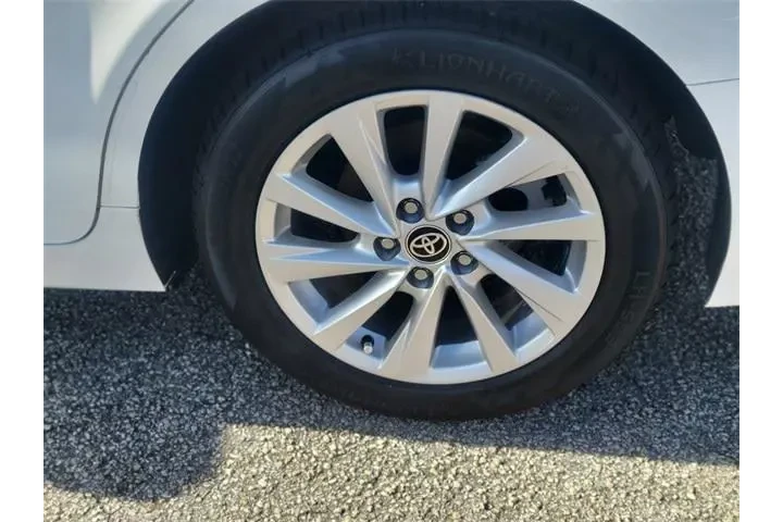 $19991 : Toyota Camry 2022 LE 4dr Sed image 7