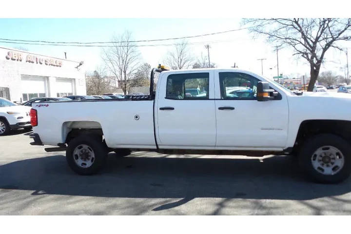$12900 : 2015 Silverado 2500HD Work Tr image 4