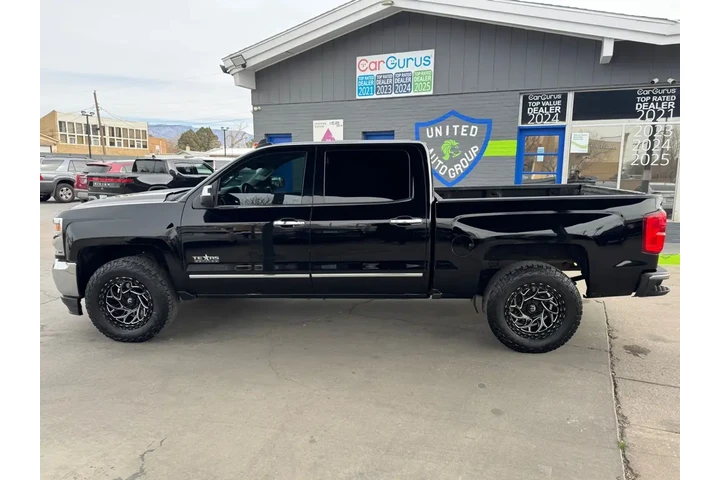 2018 Silverado 1500 LTZ Crew image 8