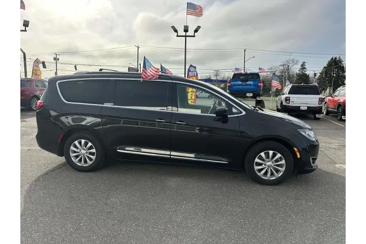 $12143 : Chrysler Pacifica 2018 Touri image 5