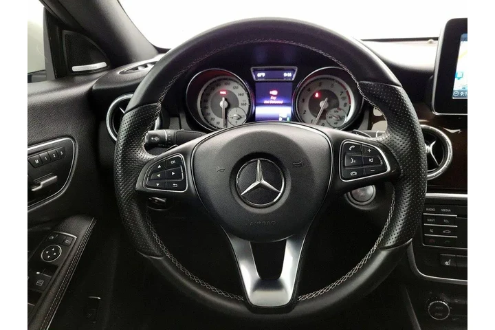 $18998 : Mercedes-Benz CLA 2015 CLA 2 image 10