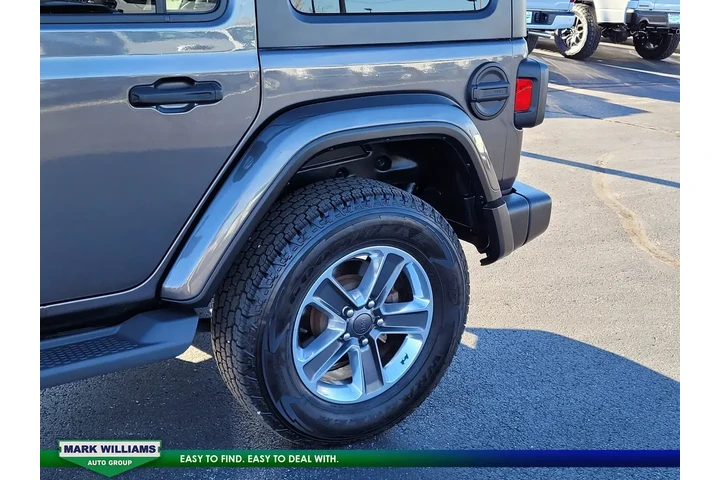 $32400 : Jeep Wrangler Unlimited 2021 image 10