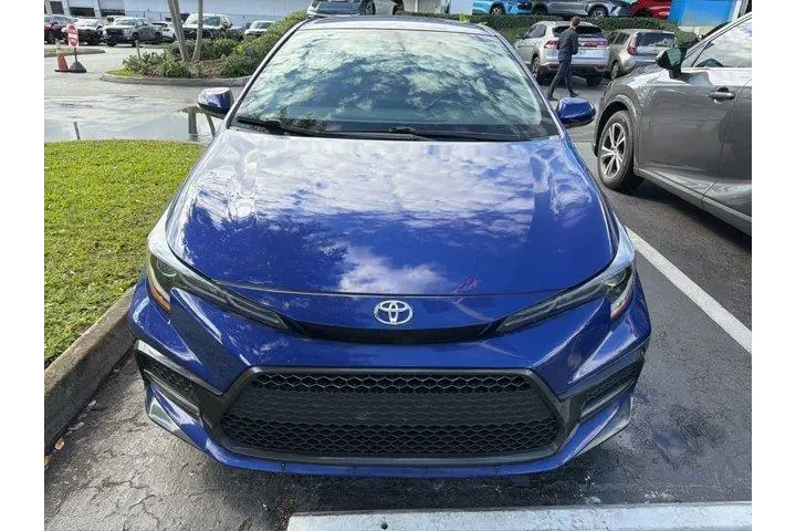 $13997 : Toyota Corolla 2021 SE 4dr S image 2