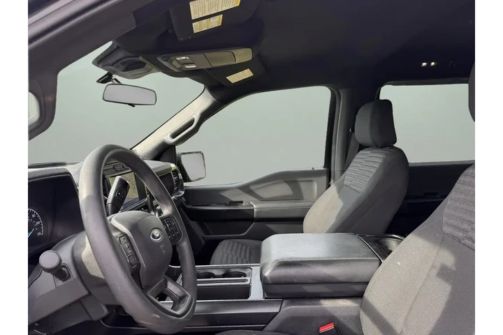 $37295 : Ford F-150 2022 4x4 XL 4dr S image 2