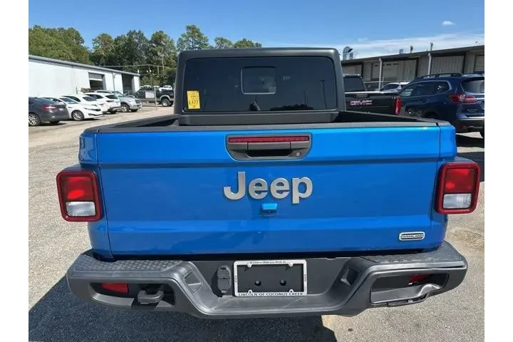 $33579 : Jeep Gladiator 2022 4x4 Over image 5