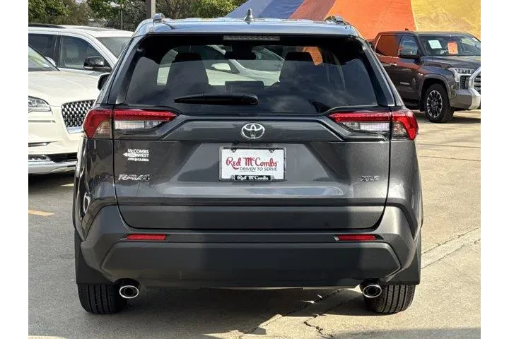 $32989 : Toyota RAV4 2025 XLE 4dr SUV image 6