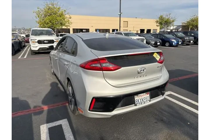 $14995 : Hyundai IONIQ Plug-in Hybrid image 2