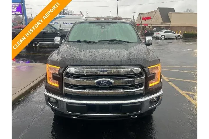 $31995 : Ford F-150 2017 4x4 Lariat 4 image 2
