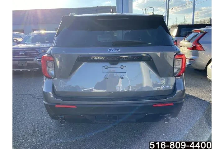 $32947 : Ford Explorer 2022 AWD ST-Li image 5
