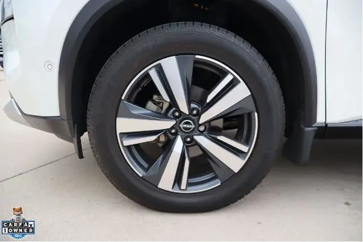 $27595 : Nissan Rogue 2023 Platinum 4 image 9