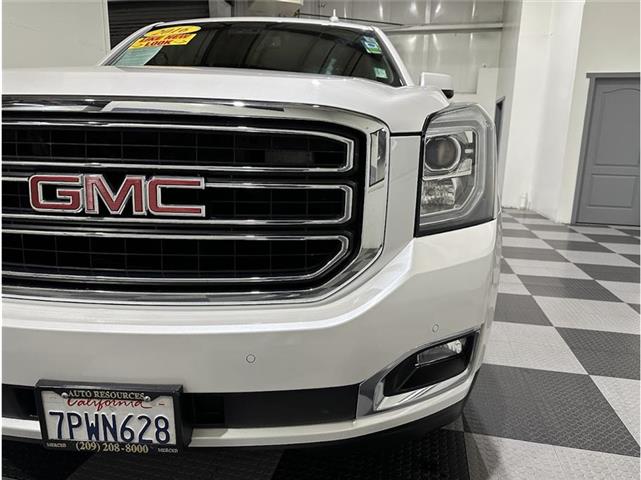 $23999 : 2016 GMC YUKON image 9