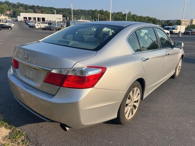 $15998 : PRE-OWNED 2013 HONDA ACCORD EX image 8