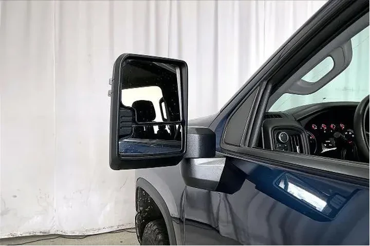 $38051 : Chevrolet Silverado 2500HD 2 image 10