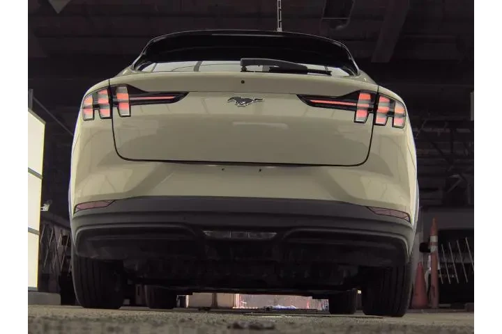 $27499 : Ford Mustang Mach-E 2025 AWD image 7