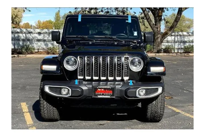 $33995 : Jeep Wrangler 2023 4x4 Sahar image 3