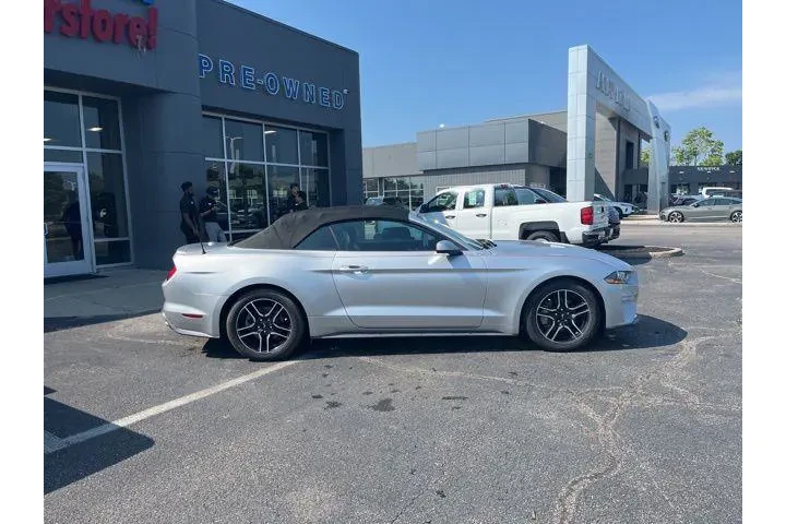 $17584 : Ford Mustang 2019 EcoBoost P image 3