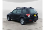 $9561 : Subaru Forester 2011 AWD 2.5 thumbnail