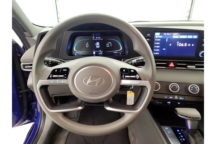 $16998 : Hyundai ELANTRA 2024 SE 4dr image 10