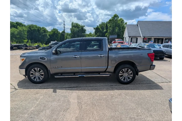 $22995 : 2017 Titan image 9