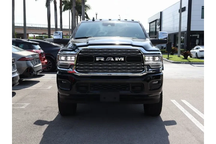 Ram 3500 Limited image 8